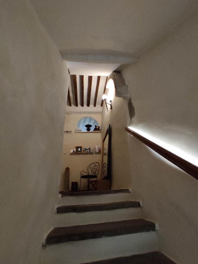 Charmant Logis Dans La Catiche De Loutre, Maison Medievale Sauve Exterior foto